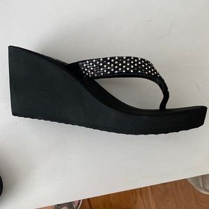 Yellow Box New Wedge Platform Sandal Flip Flop